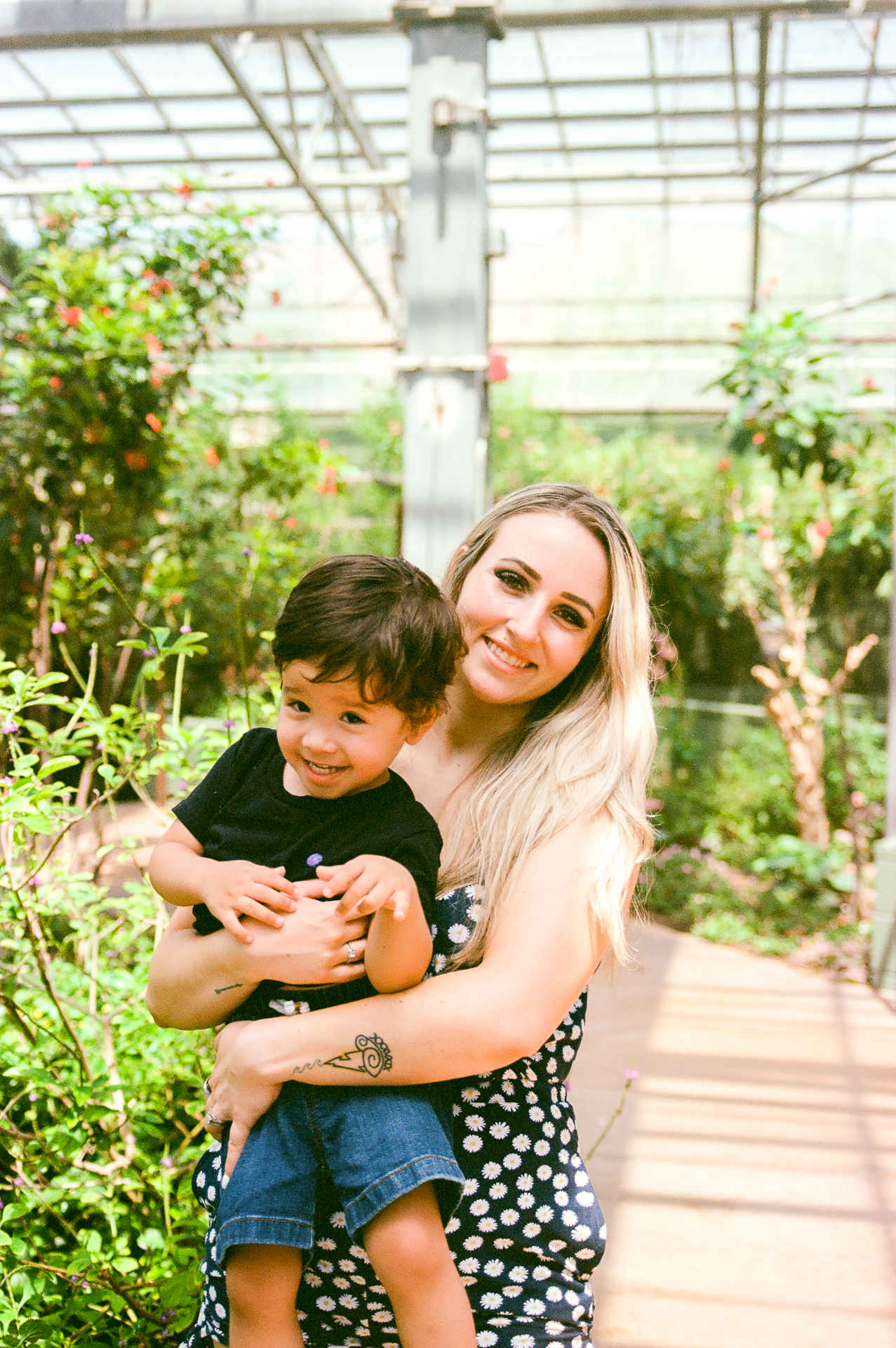 london fashion autumn family photographer film portrait