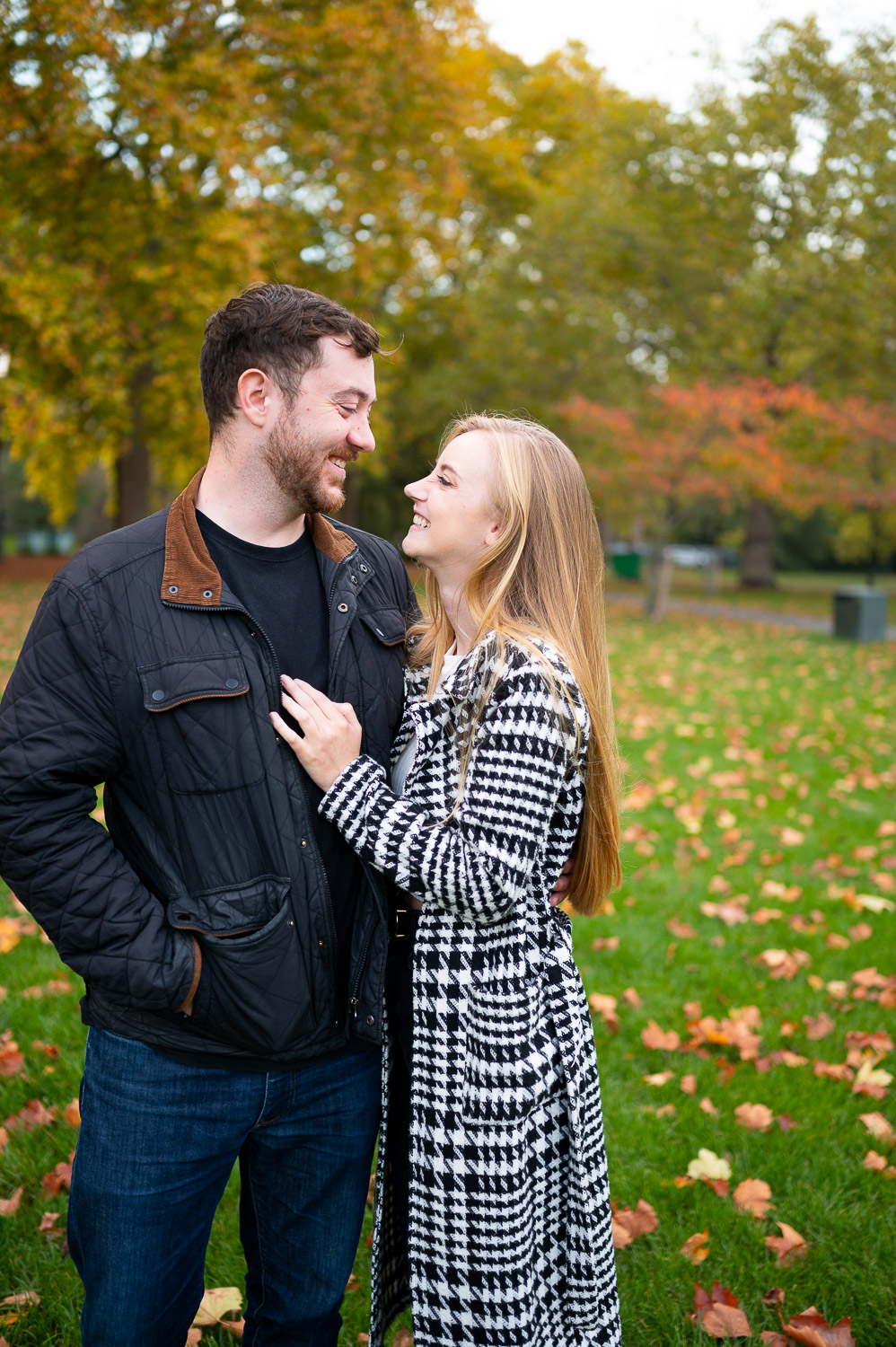 london couple photography captured in battersea park london