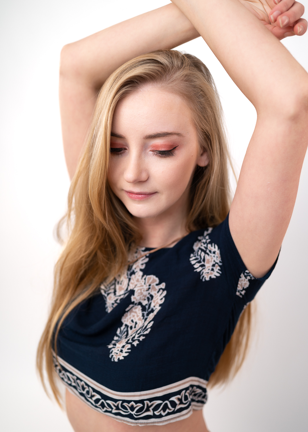 portrait photo session in london with STEM influencer @herhelloworld