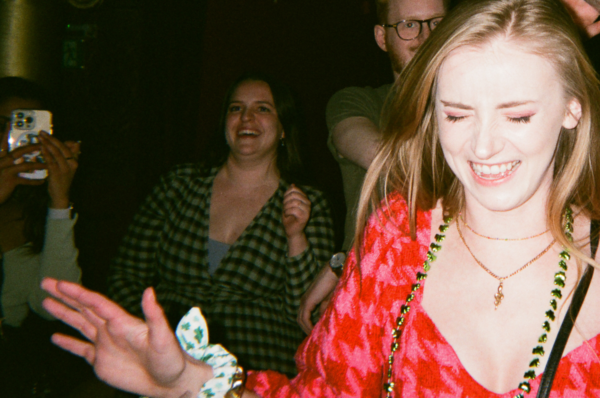 disposable flash film event photography