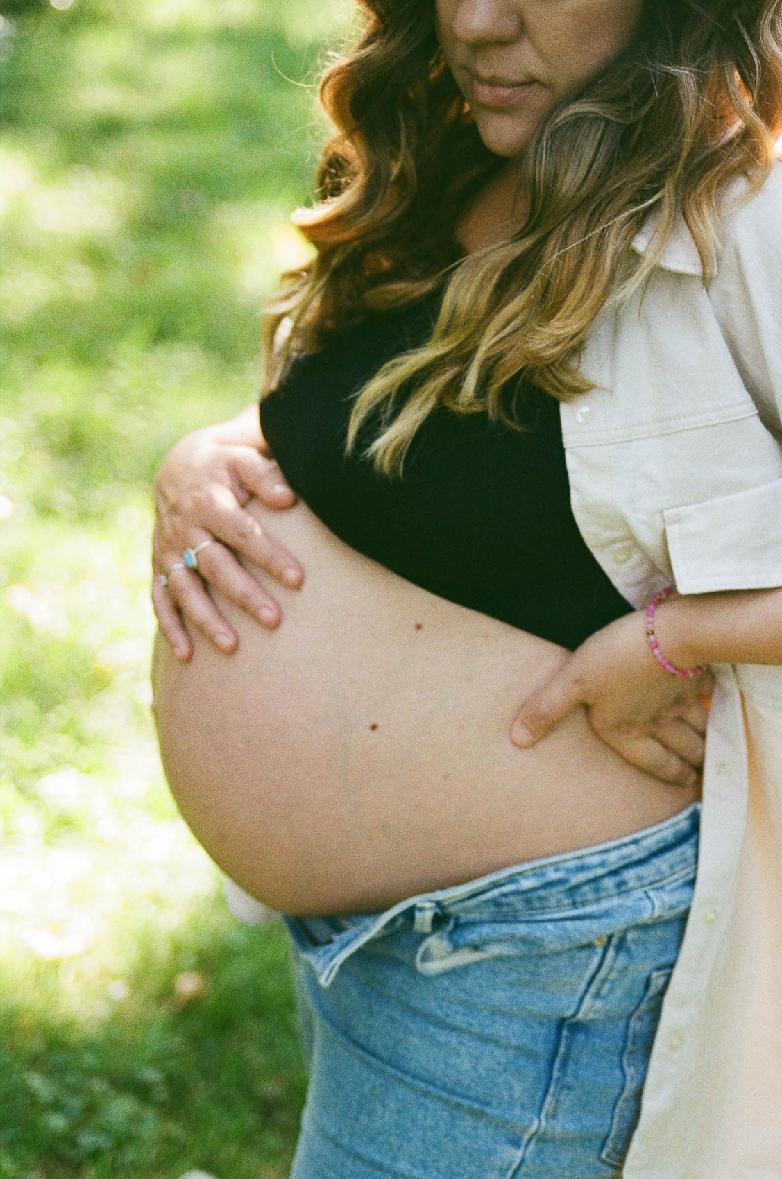 young mum's pregnant bump captured on film in the uk